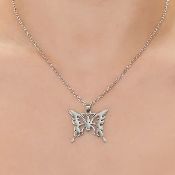 FOREVER 21 Butterfly Pendant Chain Necklace